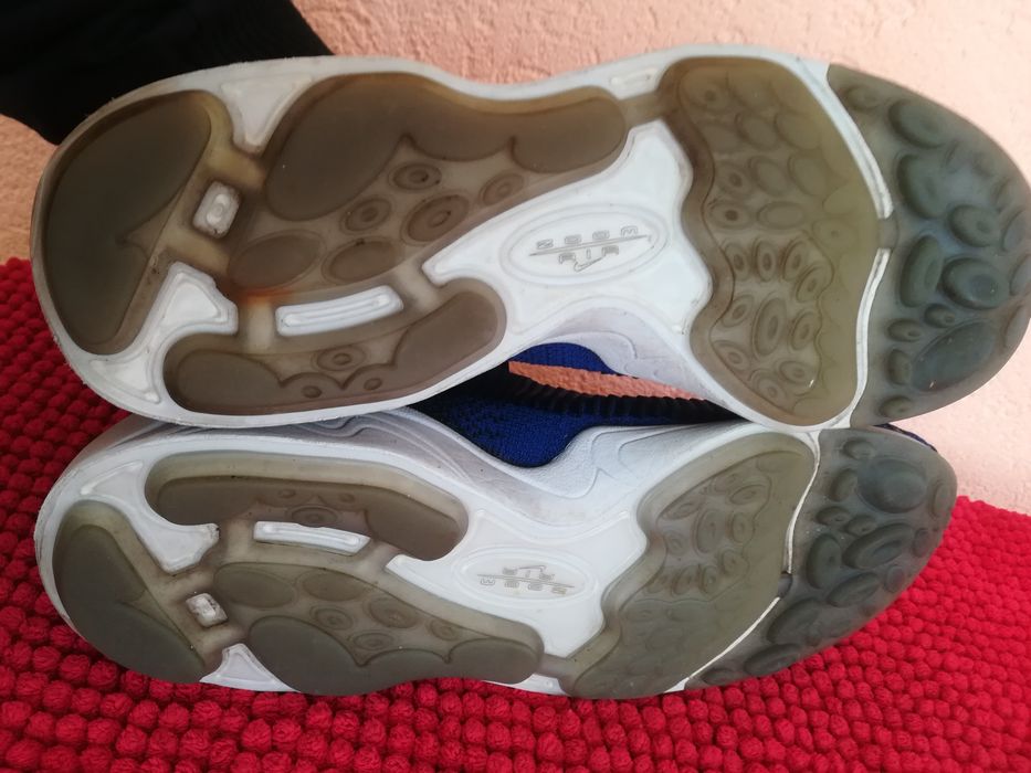 Adidași Nike nr 42,5