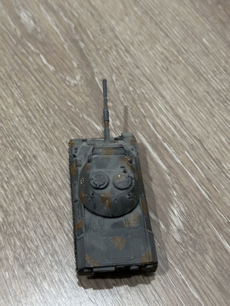 Macheta militara 1:72 Tiger 2