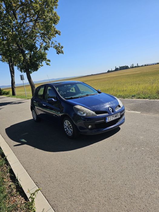 Vând Renault Clio 1.5 DCI