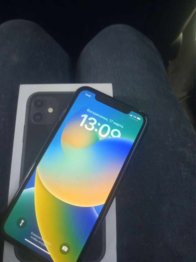 Iphone 11 : 128 gb