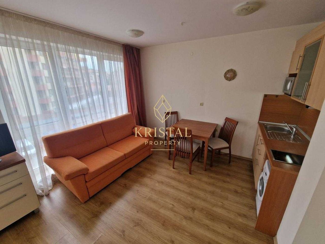 Продава се Едностаен апартамент в к.к. Слънчев бряг - 42 кв.м за 1250 €/кв.м - Снимка #2