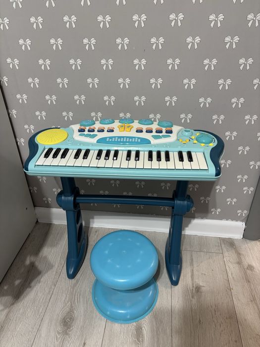 Продам детское пианино