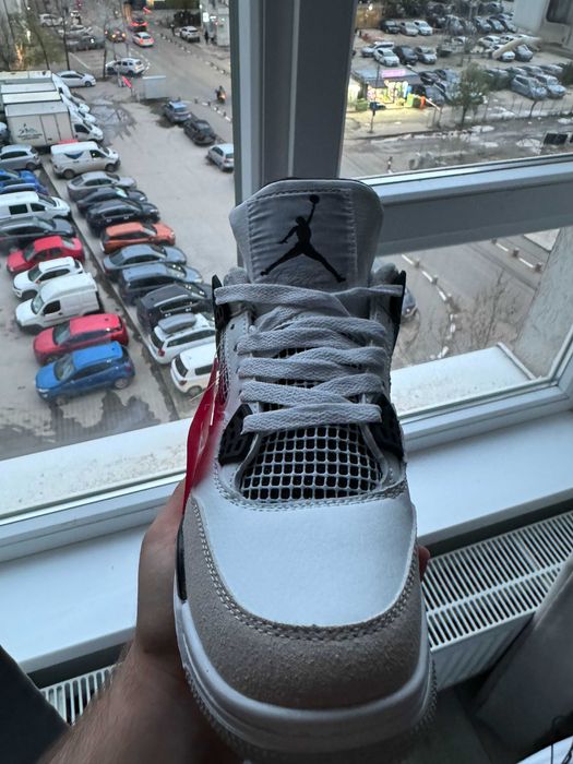 Air Jordan 4 Military Black