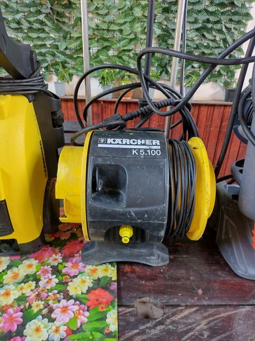 Aparate de curățat KARCHER