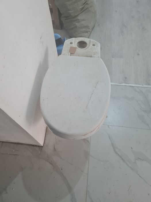 Продаю унитаз для рабочих в городе Астана