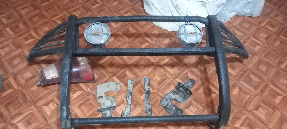 Дуга сатылады жағдайы жақсы.Тойота Руннерден түскен