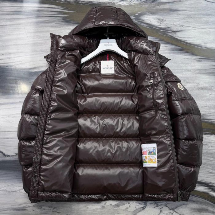 Geaca Moncler , calitate premium , pe comanda , noua , L