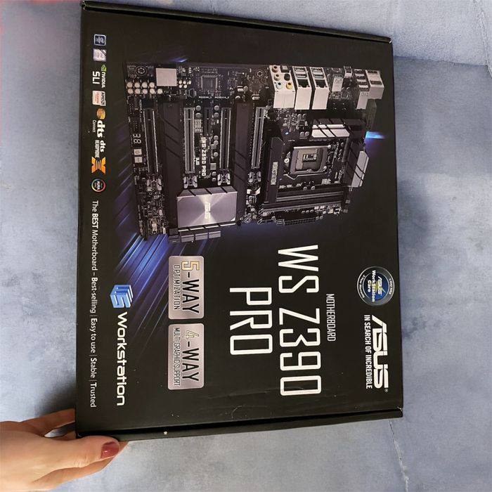 Placa de baza ASUS WS Z390 PRO (Workstation, Intel LGA1151, ATX)