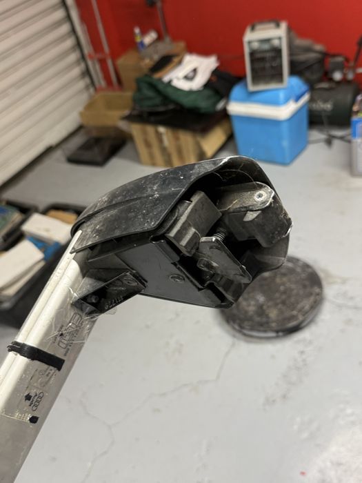 Греди за Ауди А6 ц6 оригинални