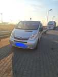 Vând Opel vivaro 8+1 locuri