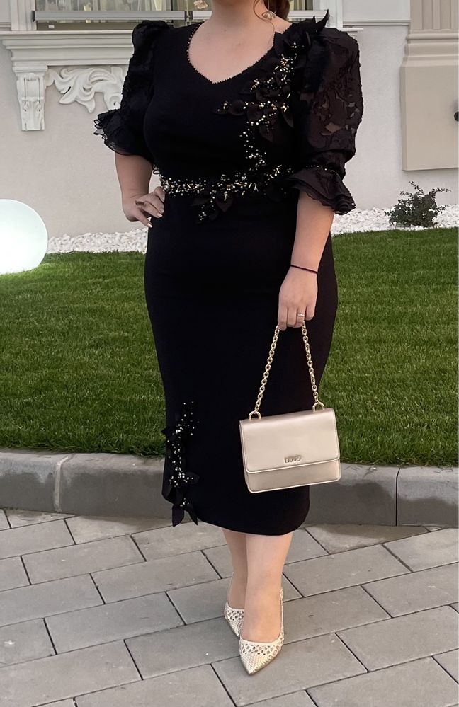 Rochie neagra Ie Clothing