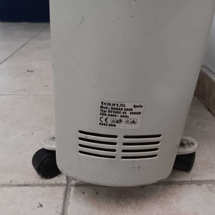 Испански Радиатор TAURUS  DAKAR СИВ, 2000.0 W