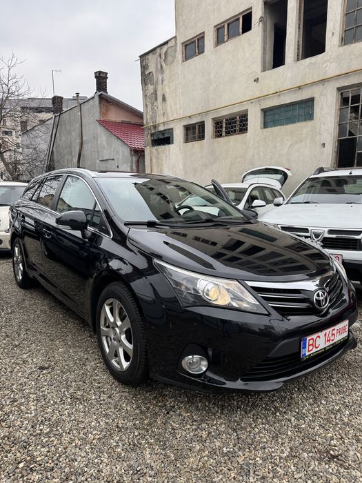 Toyota Avensis Facelift 2,2 diesel Cutie Automata, An 2015, Euro 5