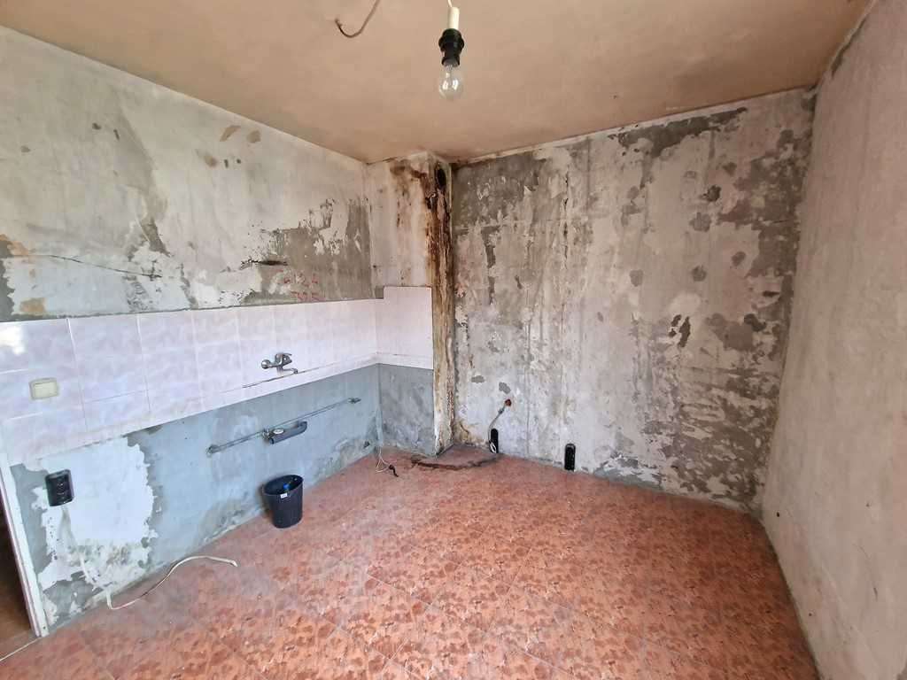 Продава се Двустаен апартамент в Благоевград, Еленово 1 - 67 кв.м за 553 €/кв.м - Снимка #1