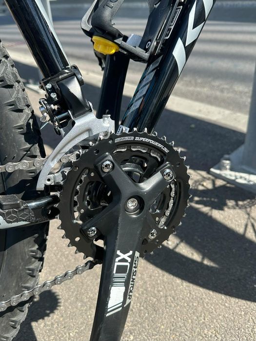 Vând Bicicleta Kross Hexagon 7.0