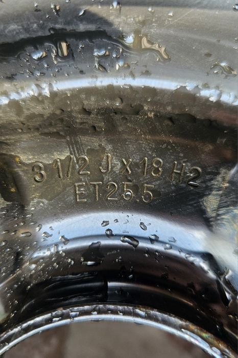 Патерица за Ауди А3 с комплект инструменти за смяна