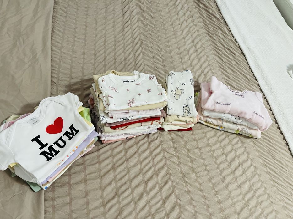 Lot hainute bebe 0-3 luni 16 bucati
