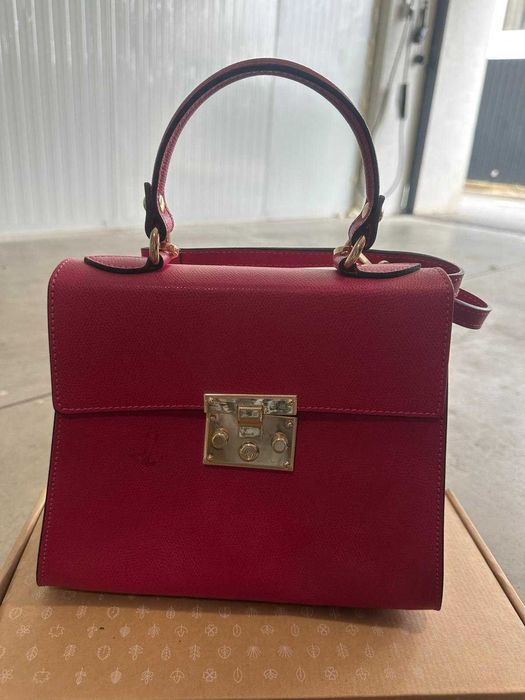 Geanta de piele naturala roz fucsia Italia