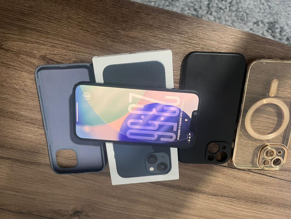 Vand iphone 13 intro stare foarte buna