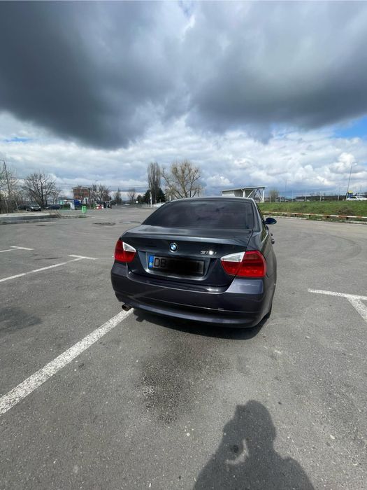 Vând BMW 318i cu gpl