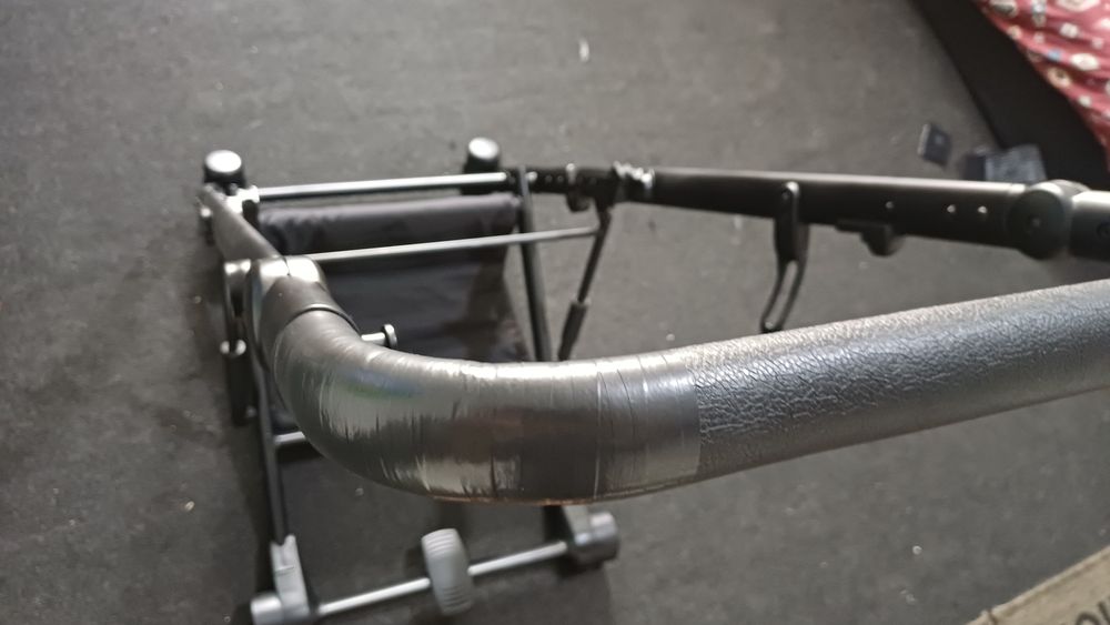 Cărucior/căruț copii 3 în 1 sport+landou+scaun auto(scoică)Testat ADAC