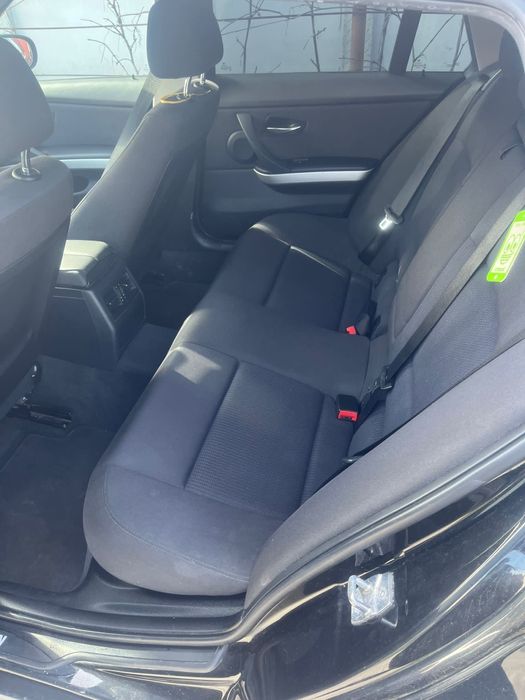 BMW 320d x drive 2010