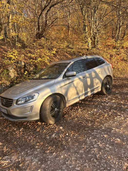 Volvo XC 60 M1G-  D4 AWD, 2.4 diesel, 190 CP, in 5 cilindri