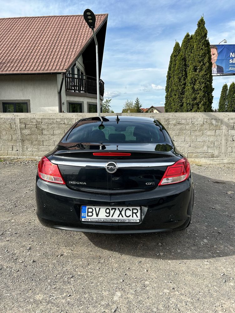 Vand Opel Insignia 2011