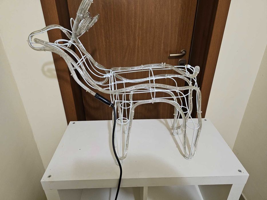 Еленче със шейна LED коледна украса