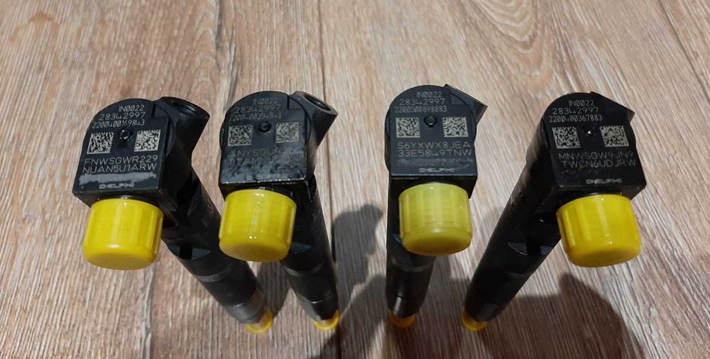 Injectoare Delphi 2.2 diesel Mercedes W204 W212 Vito cod 28342997