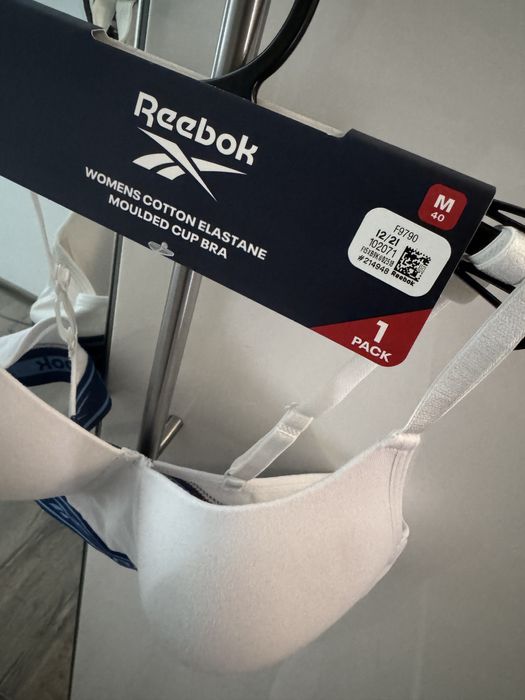 Sutien nou Reebok
