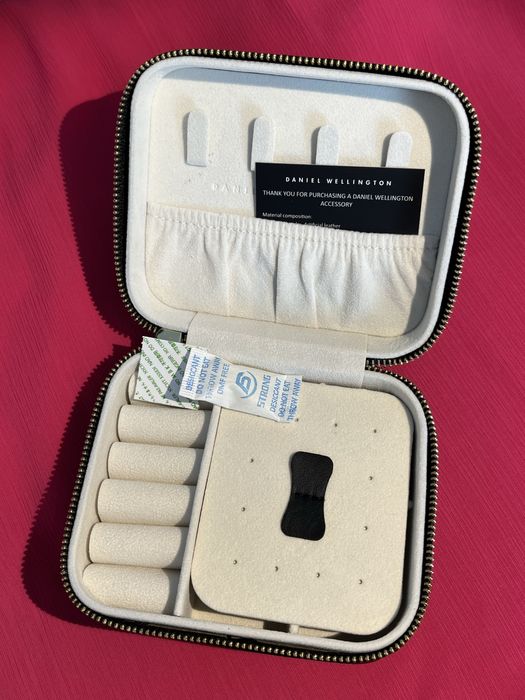 Cutie Bijuterii Daniel Wellington