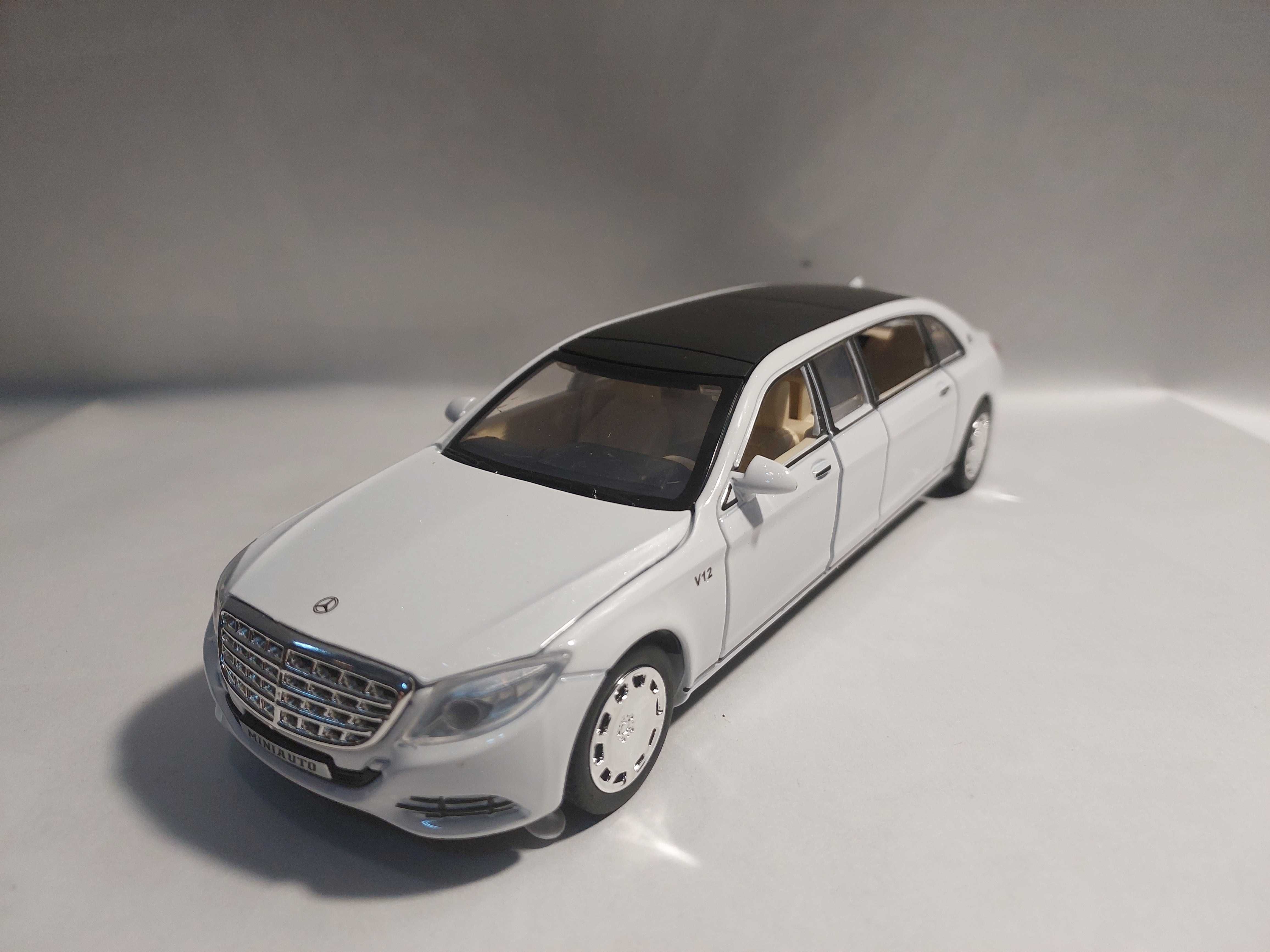 Macheta Mercedes Maybach Limuzina