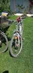-Vând bicicletă-