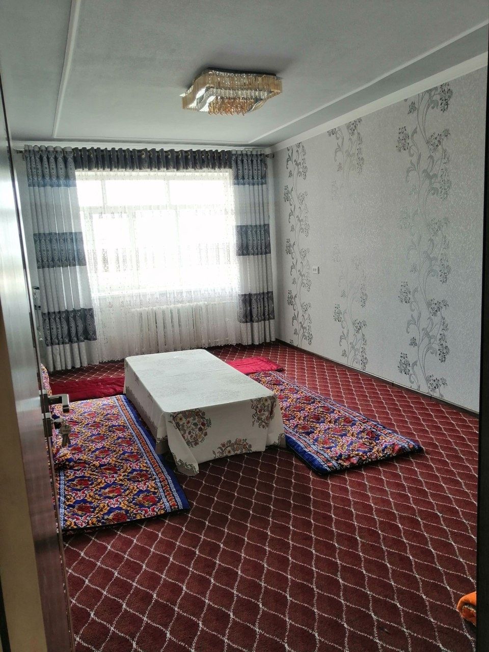 Ijaraga qizlarga sherikchilikka kvartira bor