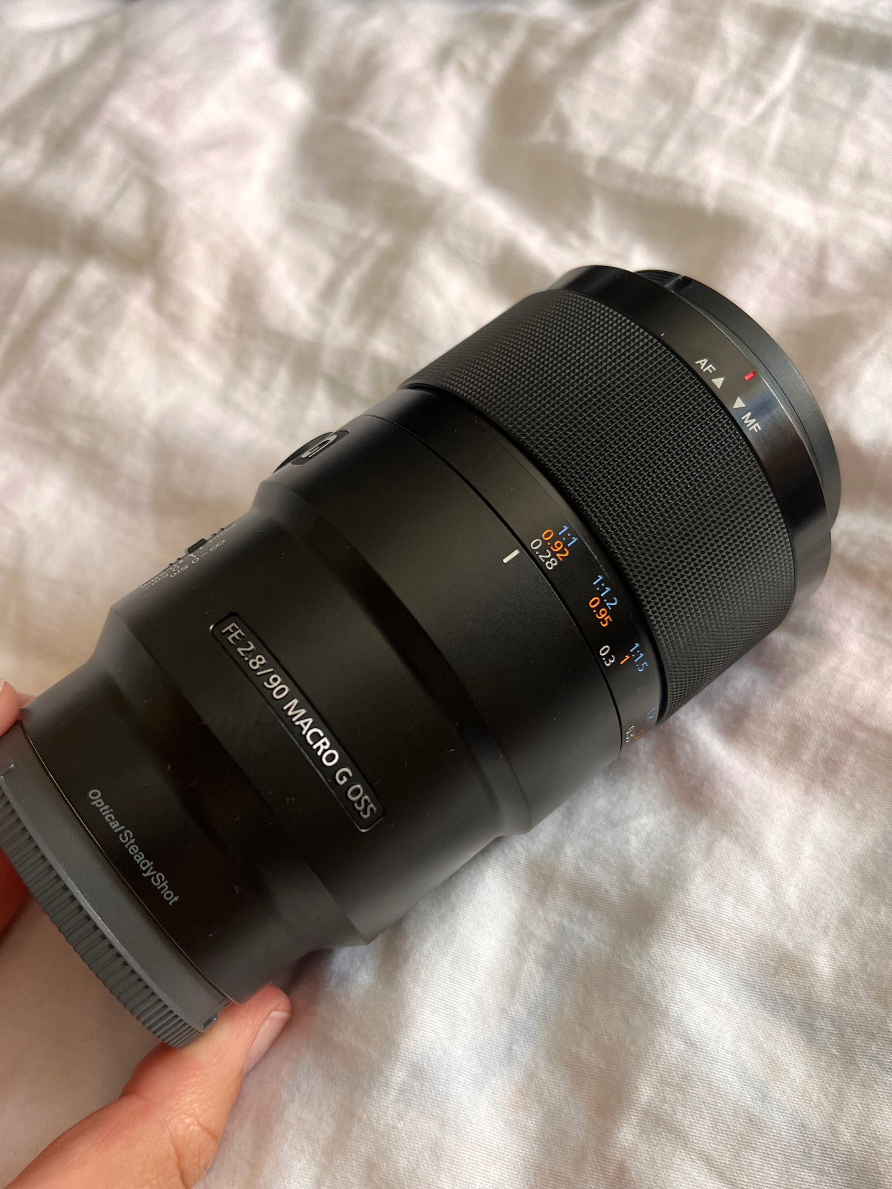 Комплект Sony A7 II , Sony FE 2.8/90 Macro, Обектив Zeiss FE 1.8/55 ZA