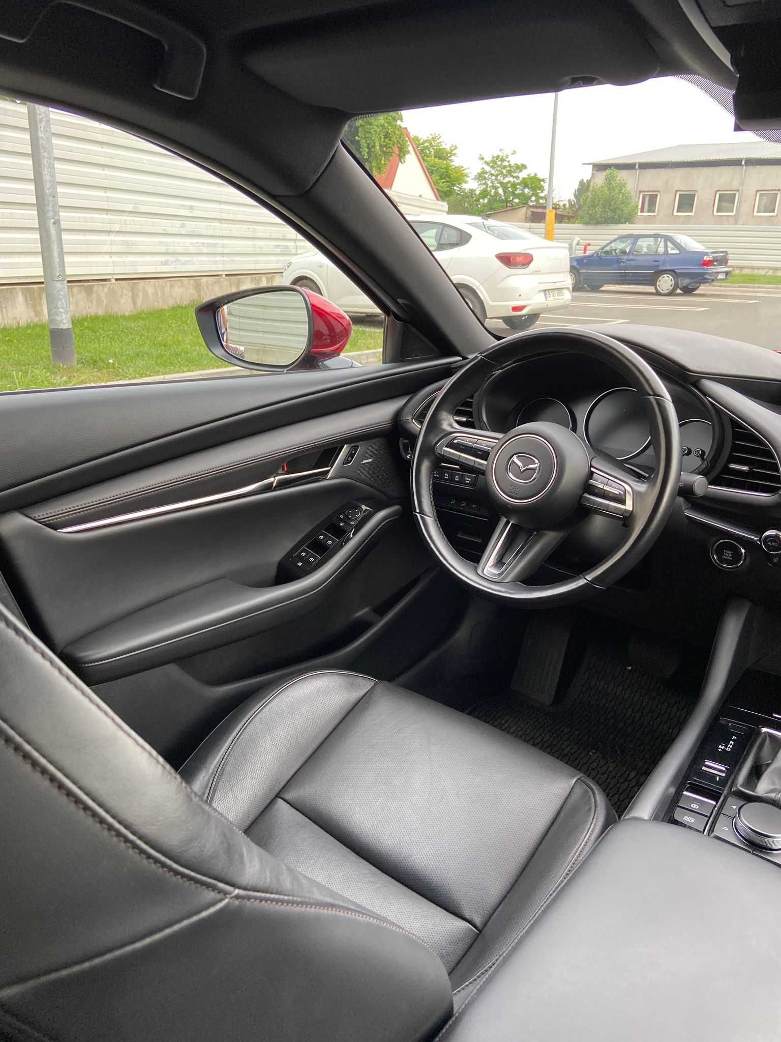 Mazda 3 G122 Plus | 2.0 Skyactiv-G | 122 CP | AUTOMATĂ | Full echipare