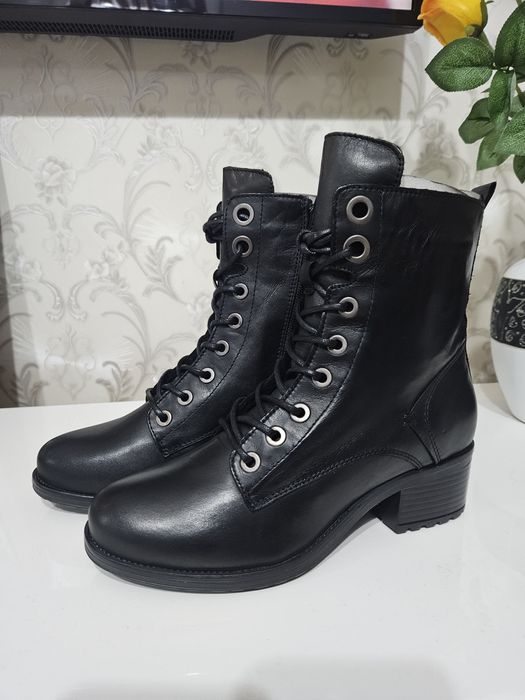 Ghete din piele MODA IN PELLE