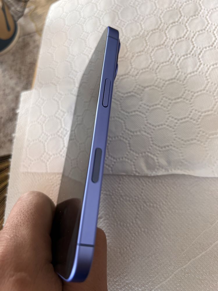 iPhone 16 128 GB
