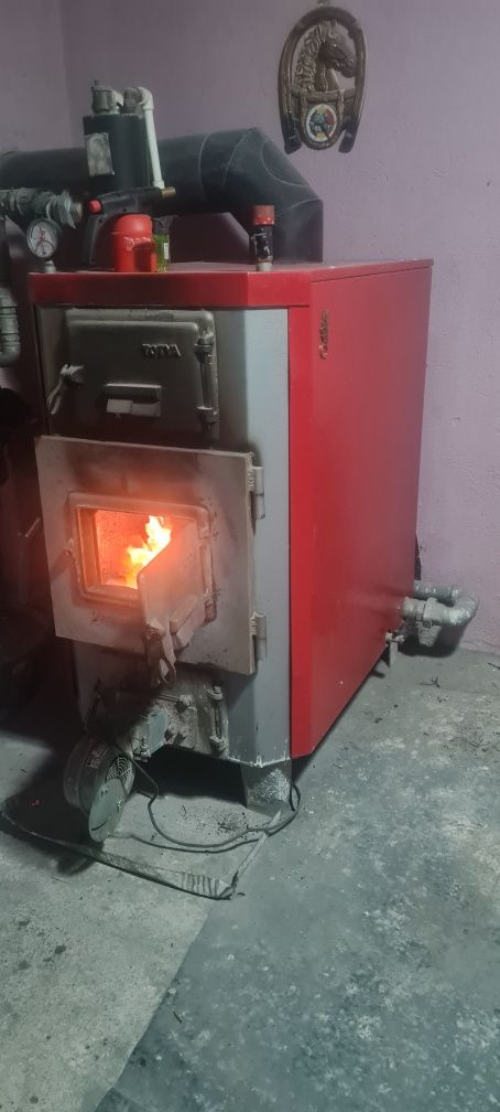 Centrală pe lemne Totya Titan , 68 kw