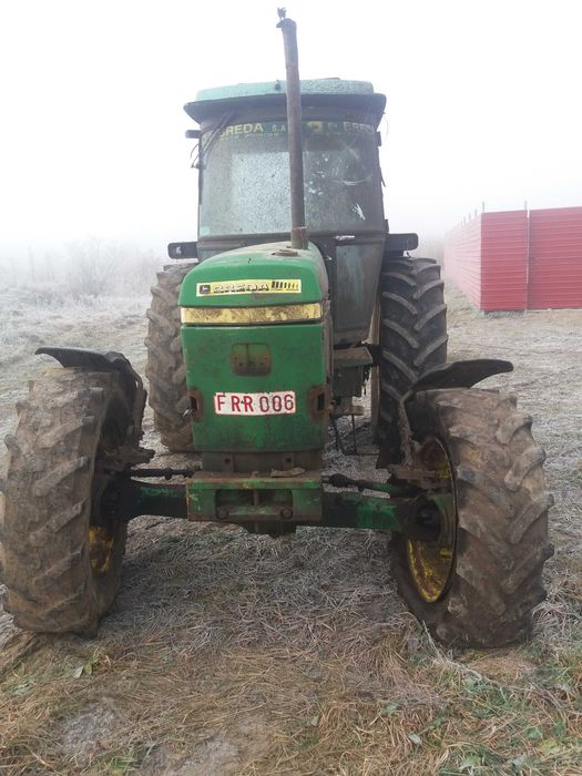 Dezmembrez John Deere 3050 si John Deere 3650