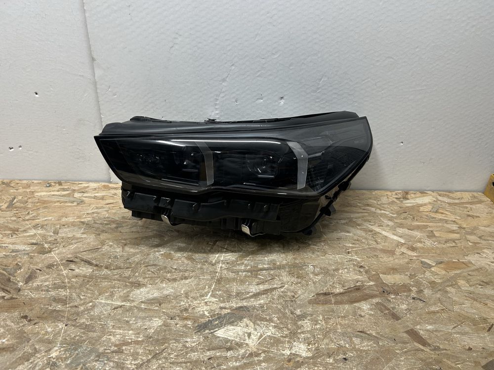 Far faruri bmw G60 seria 5 full led adaptiv shadow 2024-2025 stanga