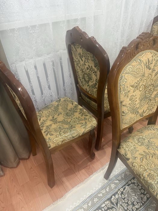 Стулья гостинный в кол 10 штук