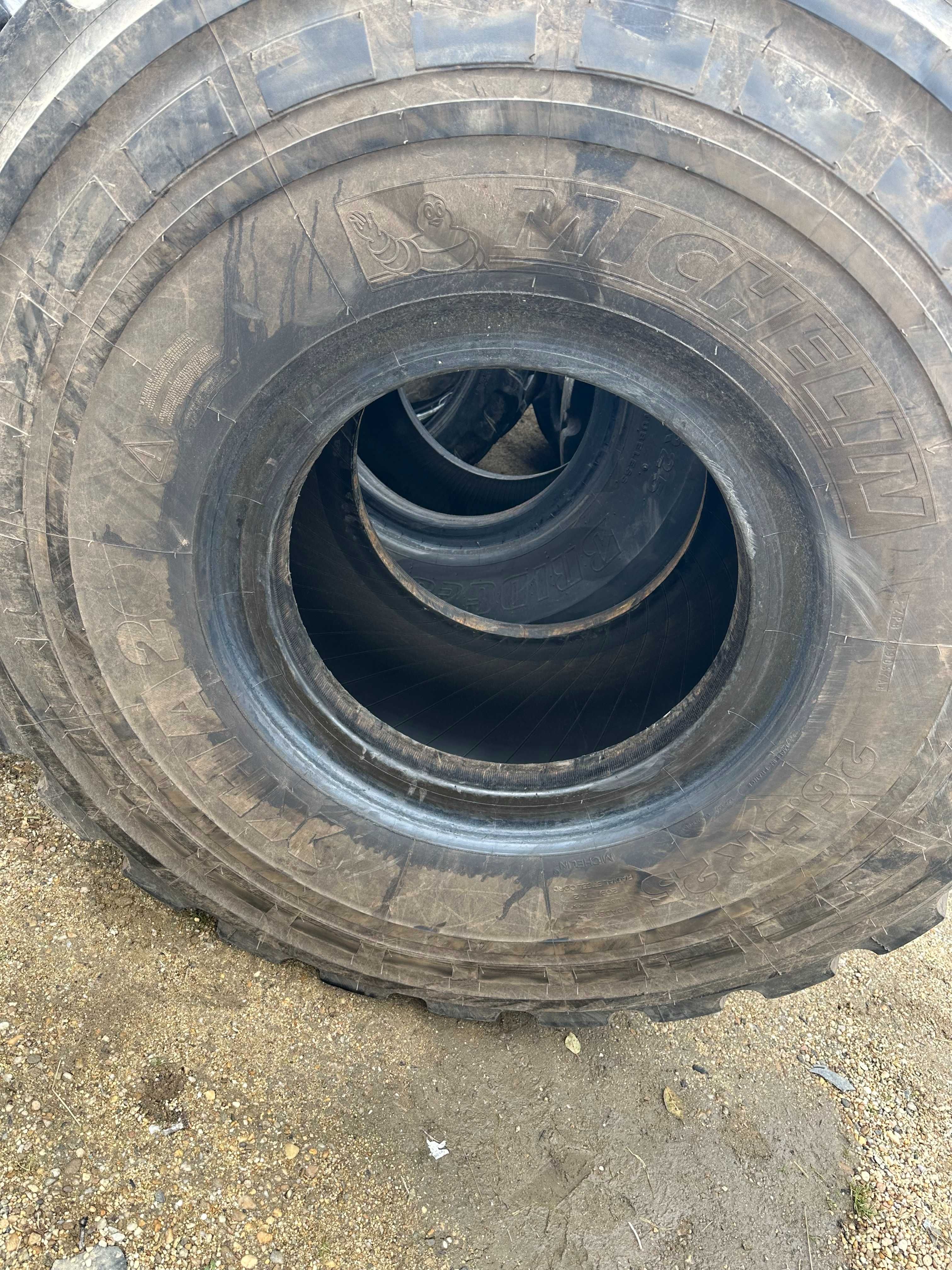 Anvelope de vola 26.5 R25