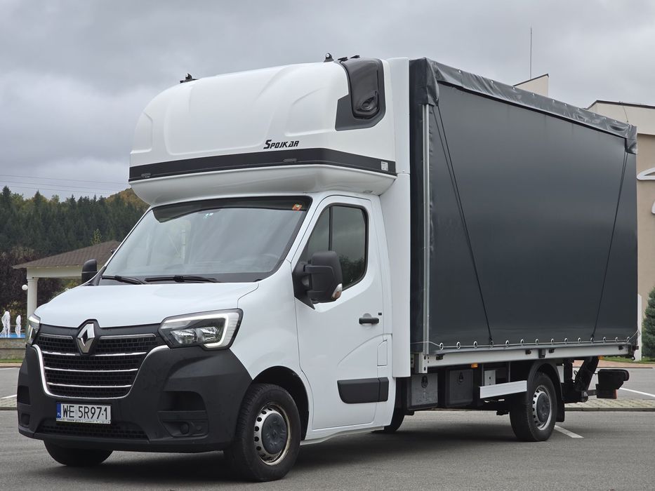 Renault Master cu lift 9 EuroPaleti an 2022 Leasing rate Credite