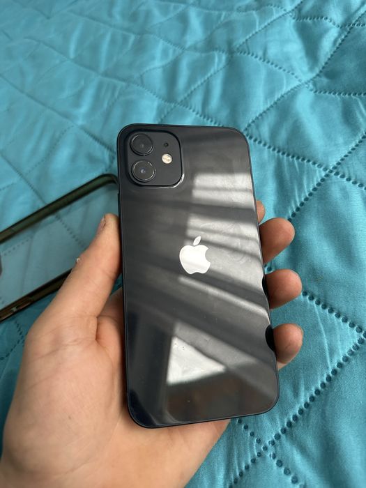 Iphone 12 64gb 80% baterie