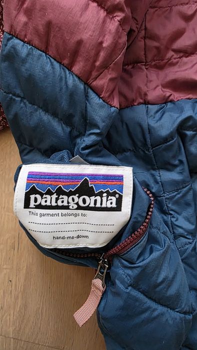 Geaca puf Patagonia - Reversible down hoody