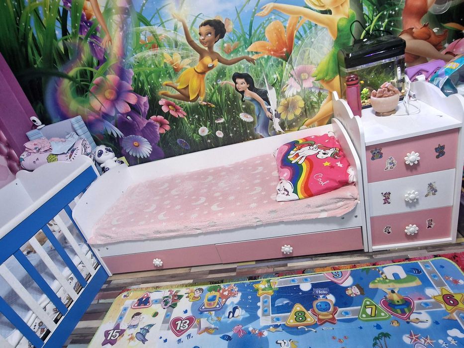 Детско легло,бебешка кошарка и шкафче