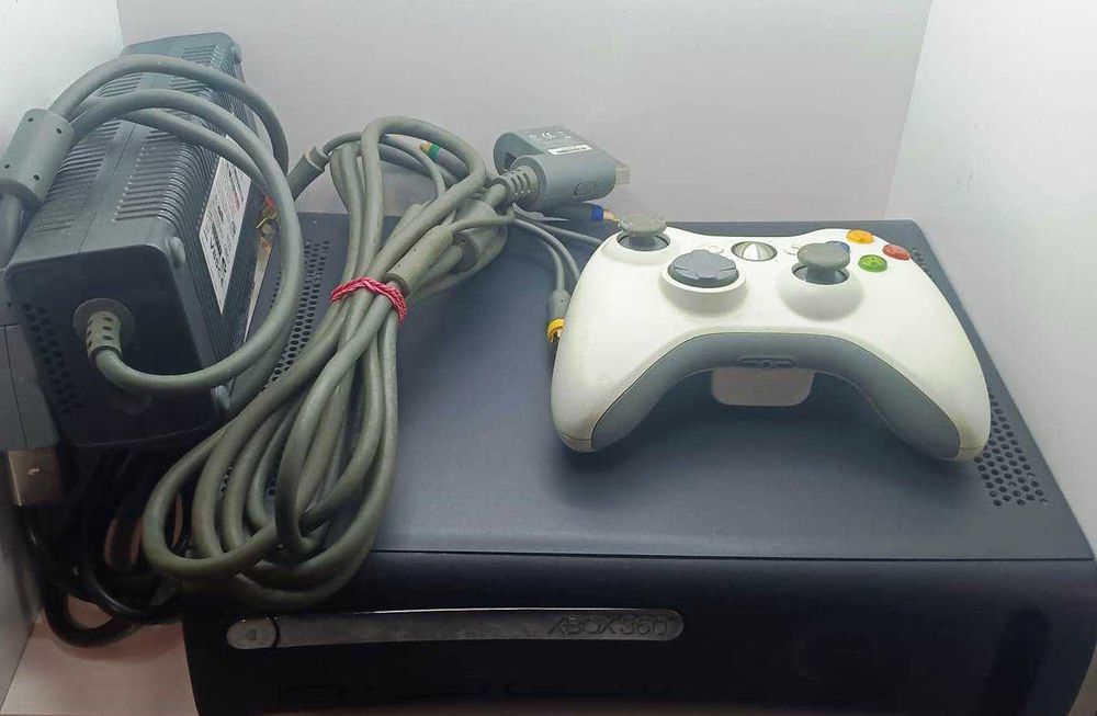 Consola XBOX 360 FAT - 120 GB