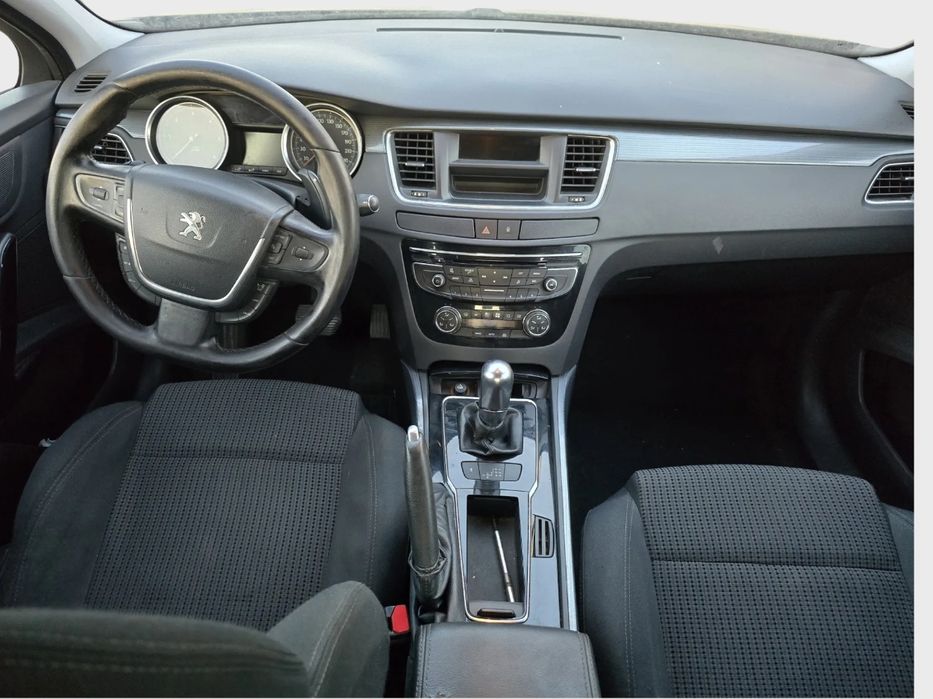 Cutie AUTOMATA 1.6HDI Diesel Padele si Comenzi pe volan Senzori led